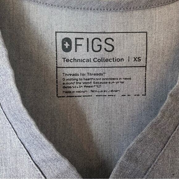 Figs Technical Collection Catarina Gray One Pocket Scrub Top XS - Picture 2 of 8